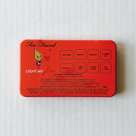 Too Faced Light My Fire Mini Eyeshadow Palette - Picture 4 of 14